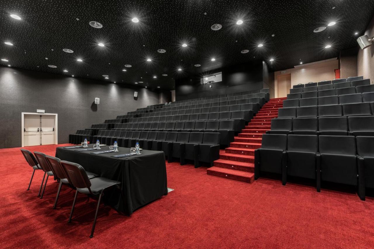 โรงแรมยูโรสตาร์ โอเอซิส พลาซา ฟิเกราดาฟอซ ภายนอก รูปภาพ